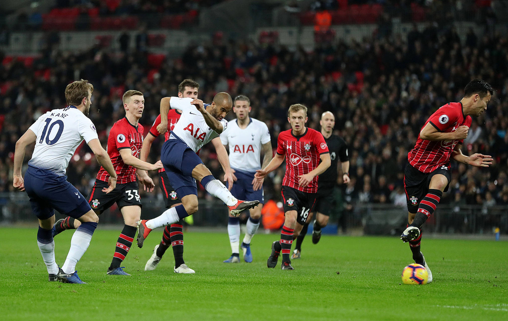 於是否屬於 於是否屬於