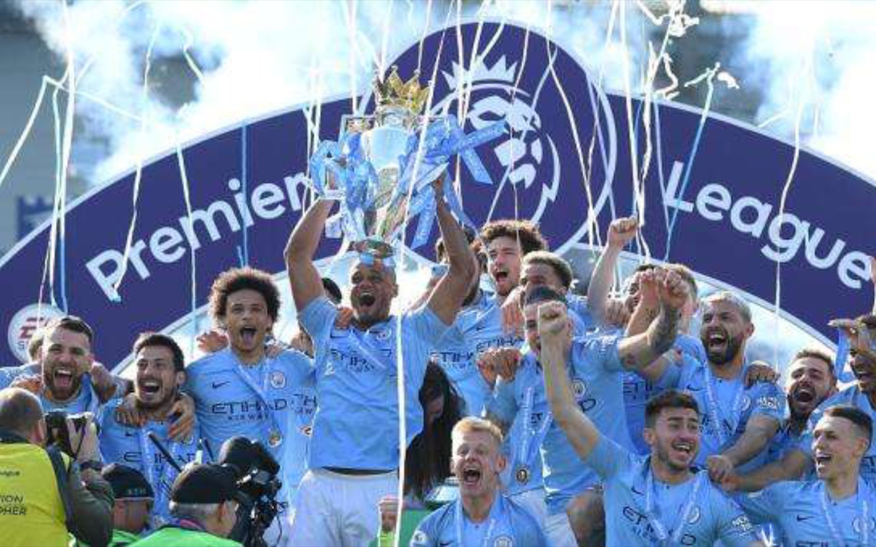 赛中赢得了 赛中赢得了